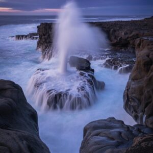 Free Dramatic Ocean Blowhole Rock Coast Wallpaper 4K