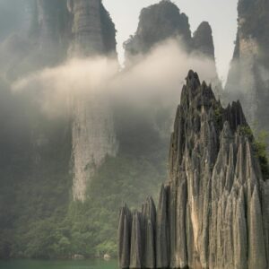 Limestone Spires Misty Mountain Lake – Free Download 4K